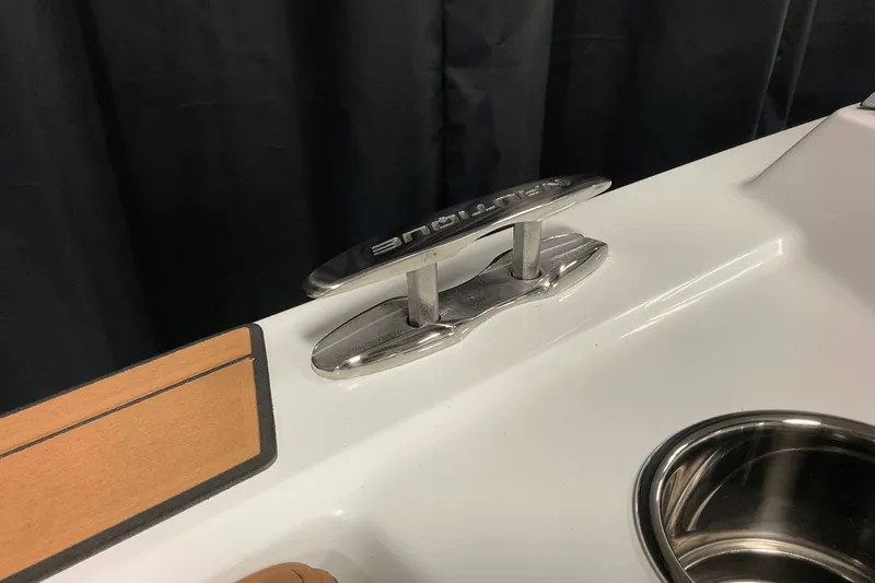 Slide: The Image of Nautique Super Air Nautique GS22 2026 - 24