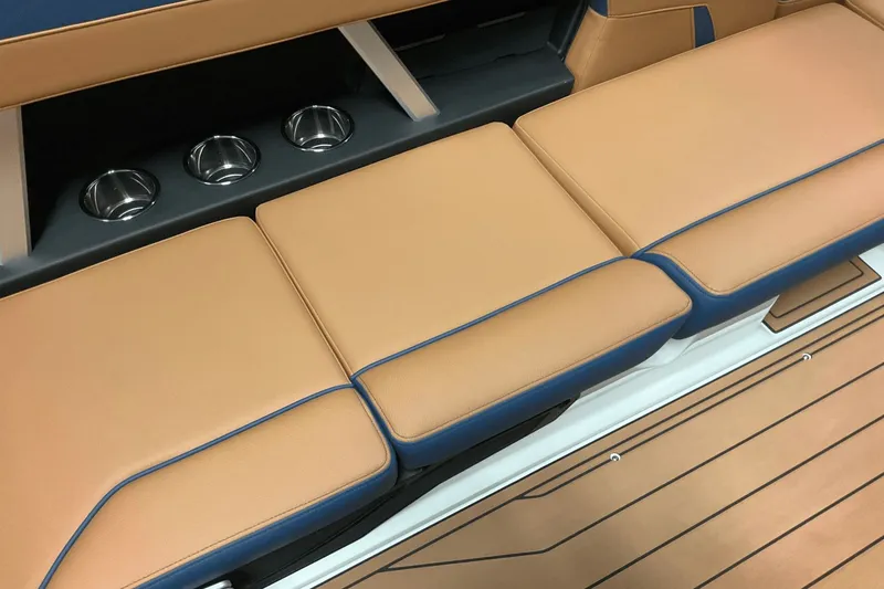 Slide: The Image of Nautique Super Air Nautique GS22 2026 - 53