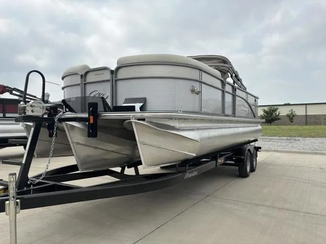 Slide: The Image of Manitou 25 OASIS SR VP 2022 - 4