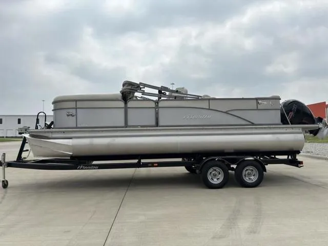 Slide: The Image of Manitou 25 OASIS SR VP 2022 - 5