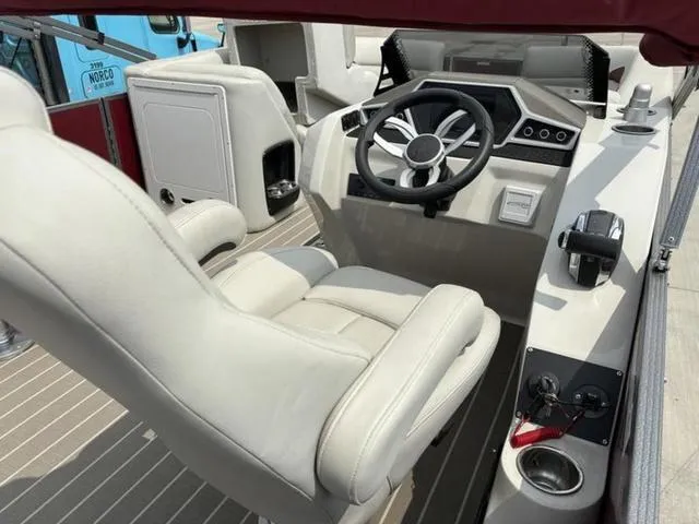 Slide: The Image of Manitou 25 Encore SL SHP 575 2022 - 10