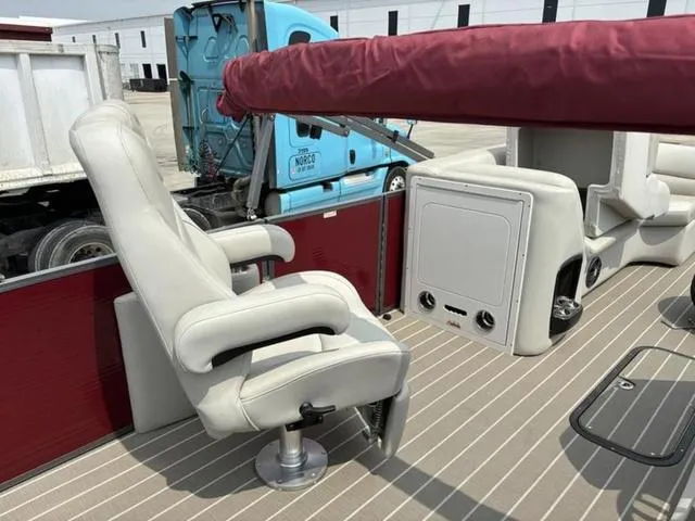 Slide: The Image of Manitou 25 Encore SL SHP 575 2022 - 11