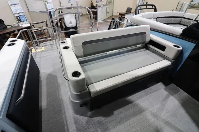 Slide: The Image of Aqua AP255SFLW 2025 - 12