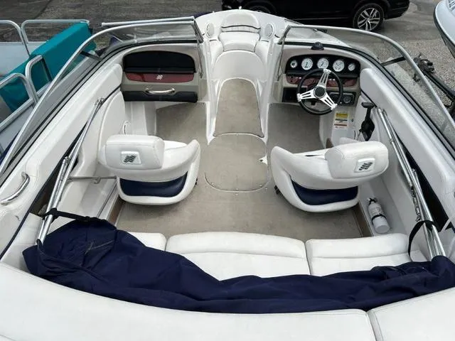 Slide: The Image of Four Winns 200H I/O 4.3 Gxi/SX 225Hp 2009 - 5