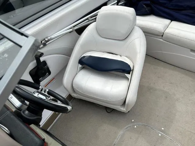 Slide: The Image of Four Winns 200H I/O 4.3 Gxi/SX 225Hp 2009 - 8