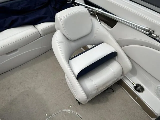 Slide: The Image of Four Winns 200H I/O 4.3 Gxi/SX 225Hp 2009 - 9