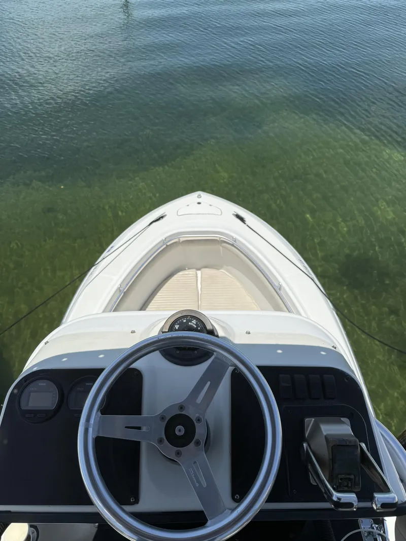 Slide: The Image of Hydra-Sports 2800 Vector CC 2001 - 5