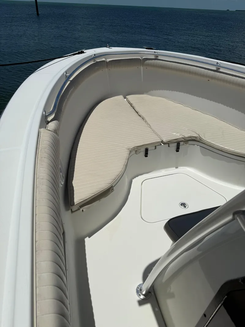 Slide: The Image of Hydra-Sports 2800 Vector CC 2001 - 6