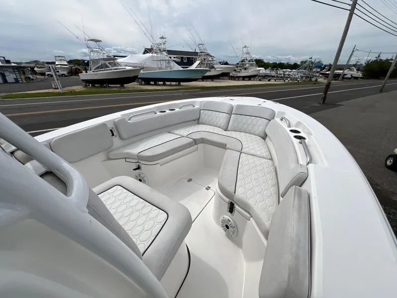 Slide: The Image of Sea Fox 228 Commander 2021 - 7