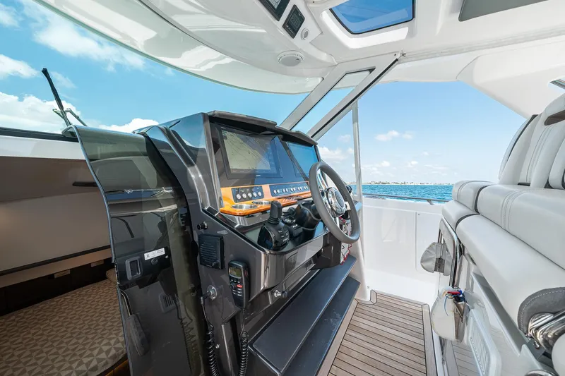 Slide: The Image of 2019 Tiara Yachts 38 LS - Ripple Effect - 29
