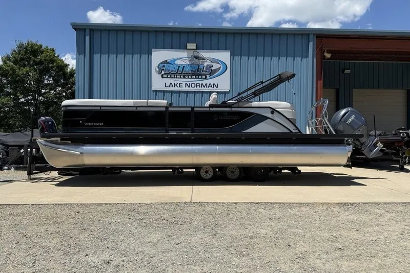 The Image of 2025 Godfrey Sweetwater 2286 SB pontoon boat at Foothills Marine Center. - 2