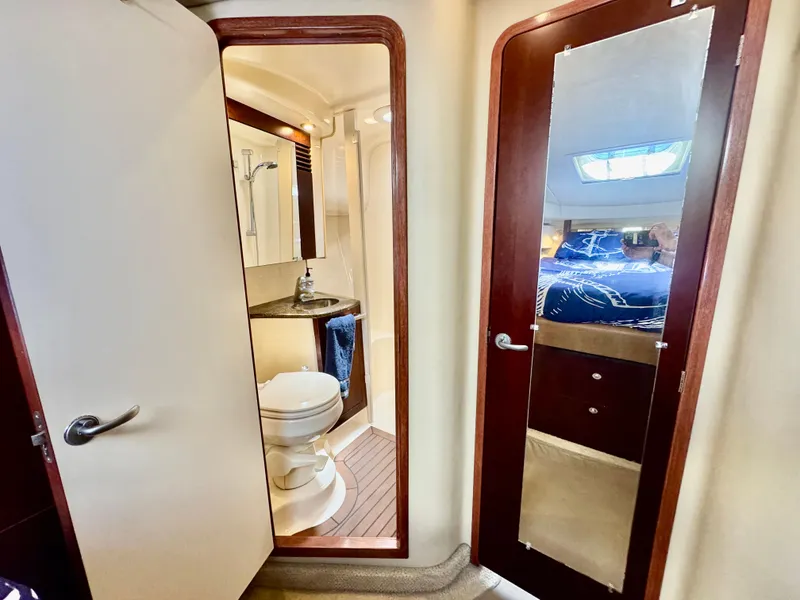 Slide: The Image of Sea Ray 44 Sedan Bridge 2006 - 45