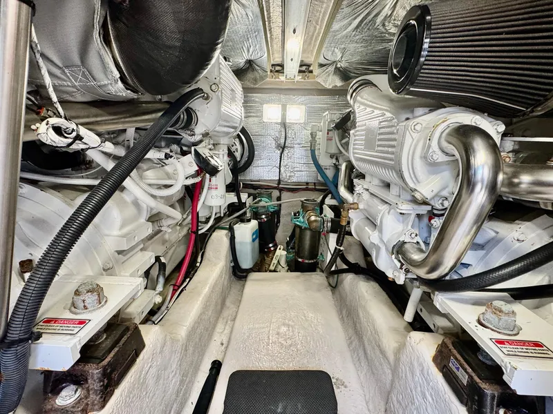 Slide: The Image of Sea Ray 44 Sedan Bridge 2006 - 84
