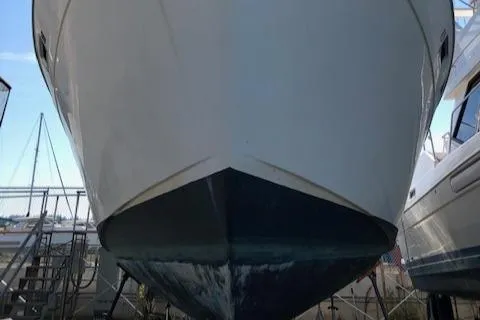 Slide: The Image of Bayliner 3818 Motoryacht 1988 - 61