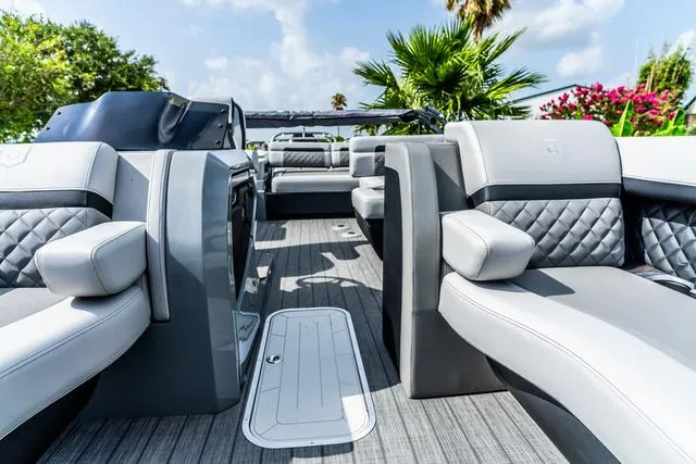 Slide: The Image of Godfrey AP255DFL 2026 - 16