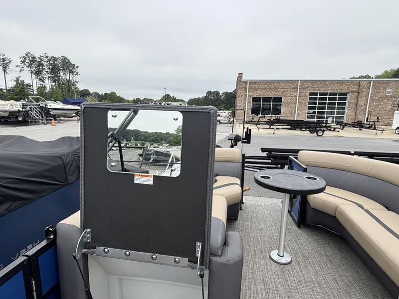 Slide: The Image of Viaggio Lago X22S w/Honda 200HP - 4-Stroke Engine 2025 - 16