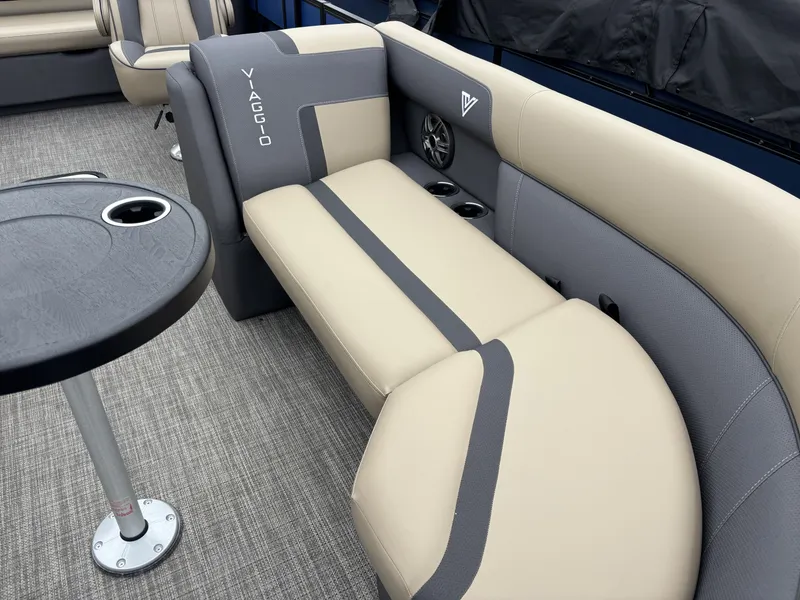 Slide: The Image of Viaggio Lago X22S w/Honda 200HP - 4-Stroke Engine 2025 - 27