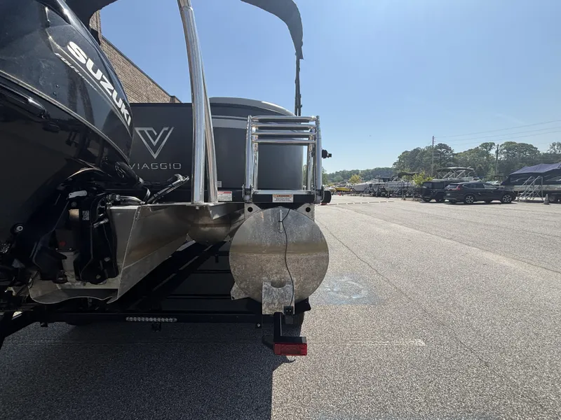 Slide: The Image of Viaggio Lago 20U Sport Toon TT w/Suzuki 115HP - 4-Stroke Engine and MMT Trailer 2022 - 6