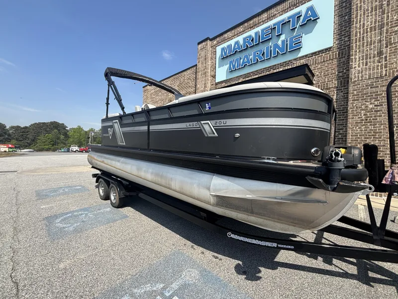 Slide: The Image of Viaggio Lago 20U Sport Toon TT w/Suzuki 115HP - 4-Stroke Engine and MMT Trailer 2022 - 7