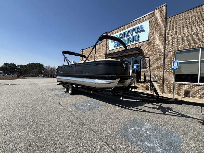 Slide: The Image of Viaggio Lago X22D Tripletoon w/Honda 250HP - 4-Stroke Engine 2025 - 29