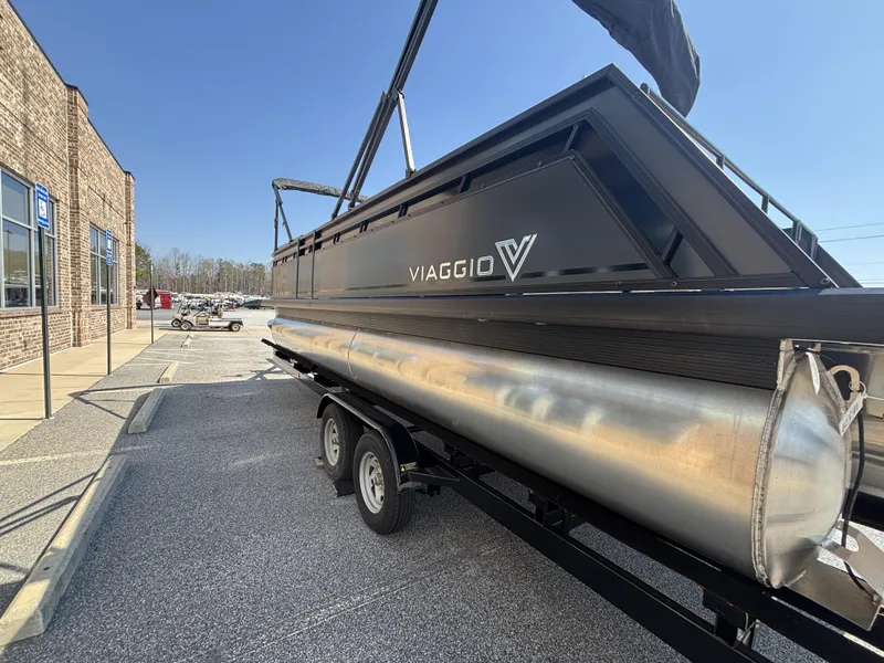 Slide: The Image of Viaggio Lago X22D Tripletoon w/Honda 250HP - 4-Stroke Engine 2025 - 3