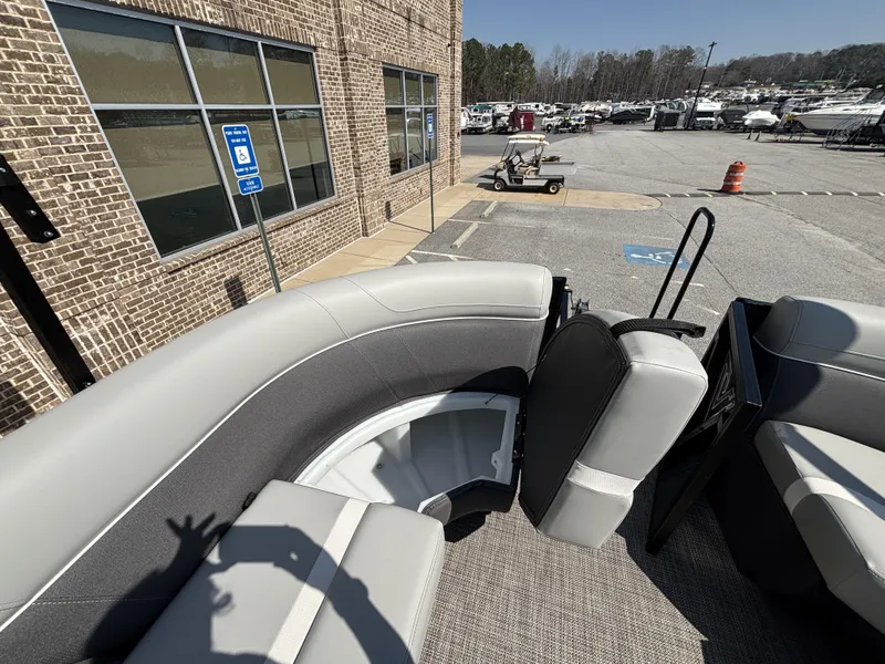 Slide: The Image of Viaggio Lago X22D Tripletoon w/Honda 250HP - 4-Stroke Engine 2025 - 38