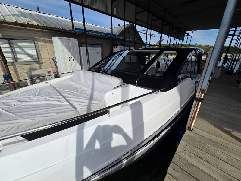 Slide: The Image of Schaefer Yachts DBA 375 2025 - 20