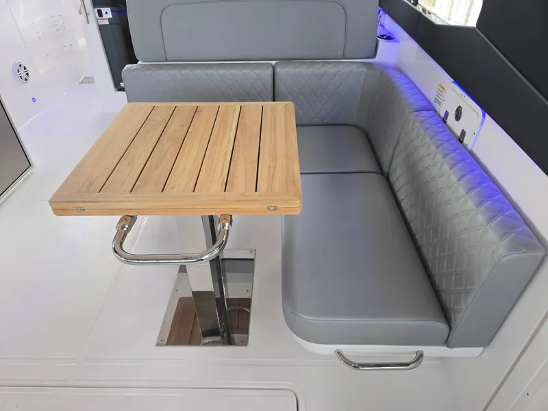 Slide: The Image of Schaefer Yachts DBA 375 2025 - 36