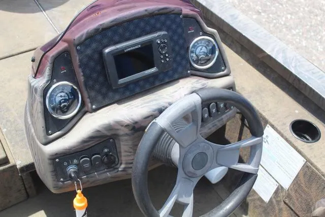 Slide: The Image of G3 Gator Tough 17 SC 2022 - 19