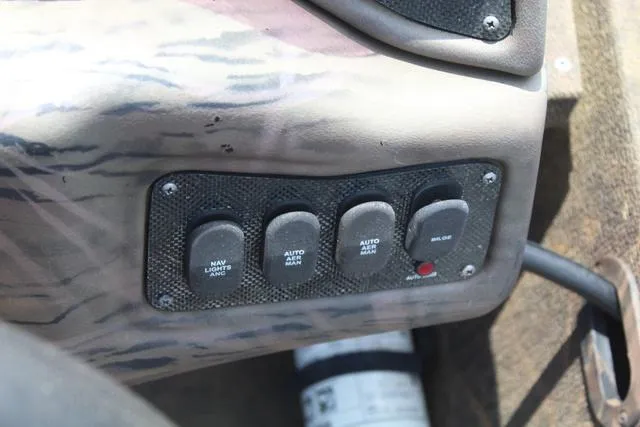 Slide: The Image of G3 Gator Tough 17 SC 2022 - 22