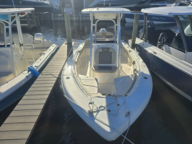 The Image of Key West Family Sportsman 219FS 2026 - 2