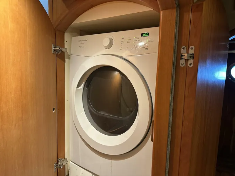 Slide: The Image of Cheoy Lee 72 2004 - 56