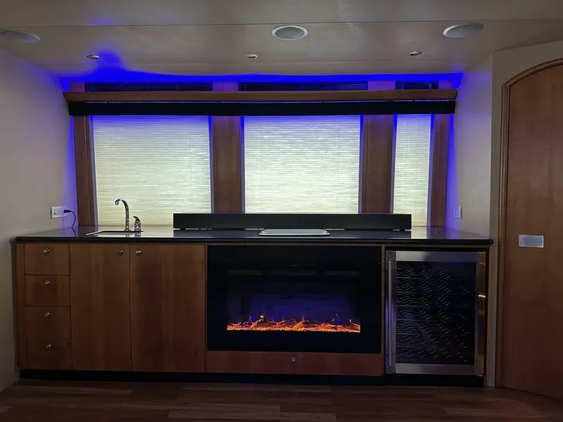 Slide: The Image of Cheoy Lee 72 2004 - 84