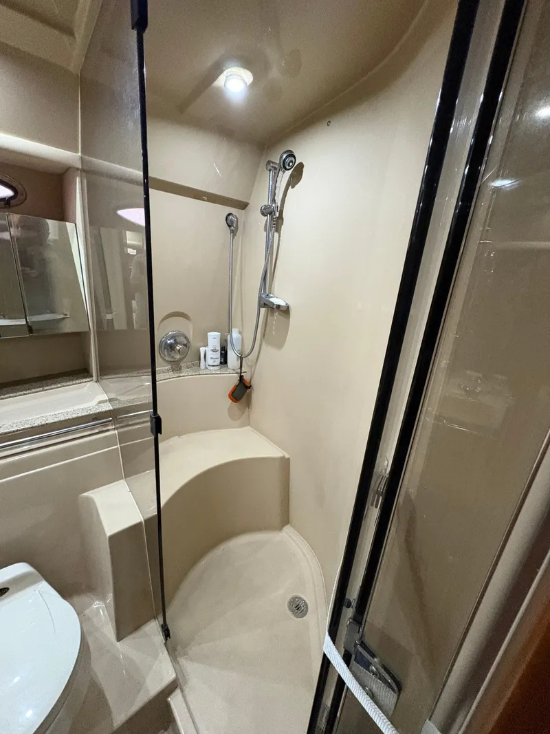 Slide: The Image of Cruisers Yachts 4270 Express 2003 - 25