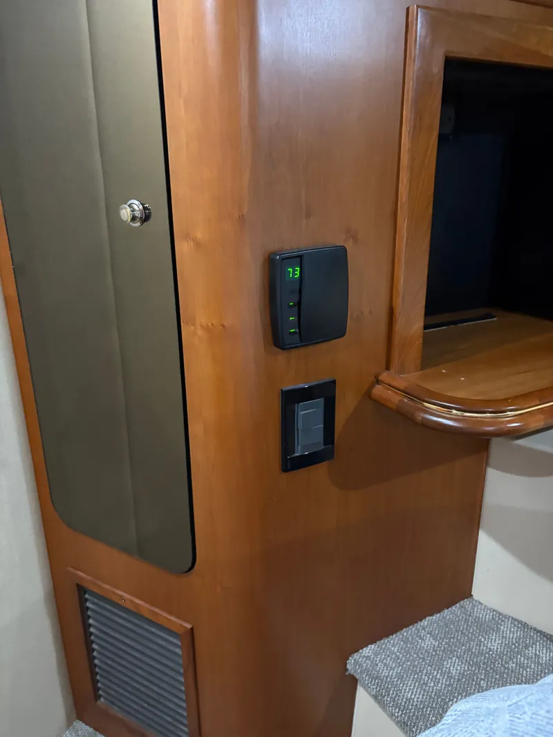 Slide: The Image of Cruisers Yachts 4270 Express 2003 - 45