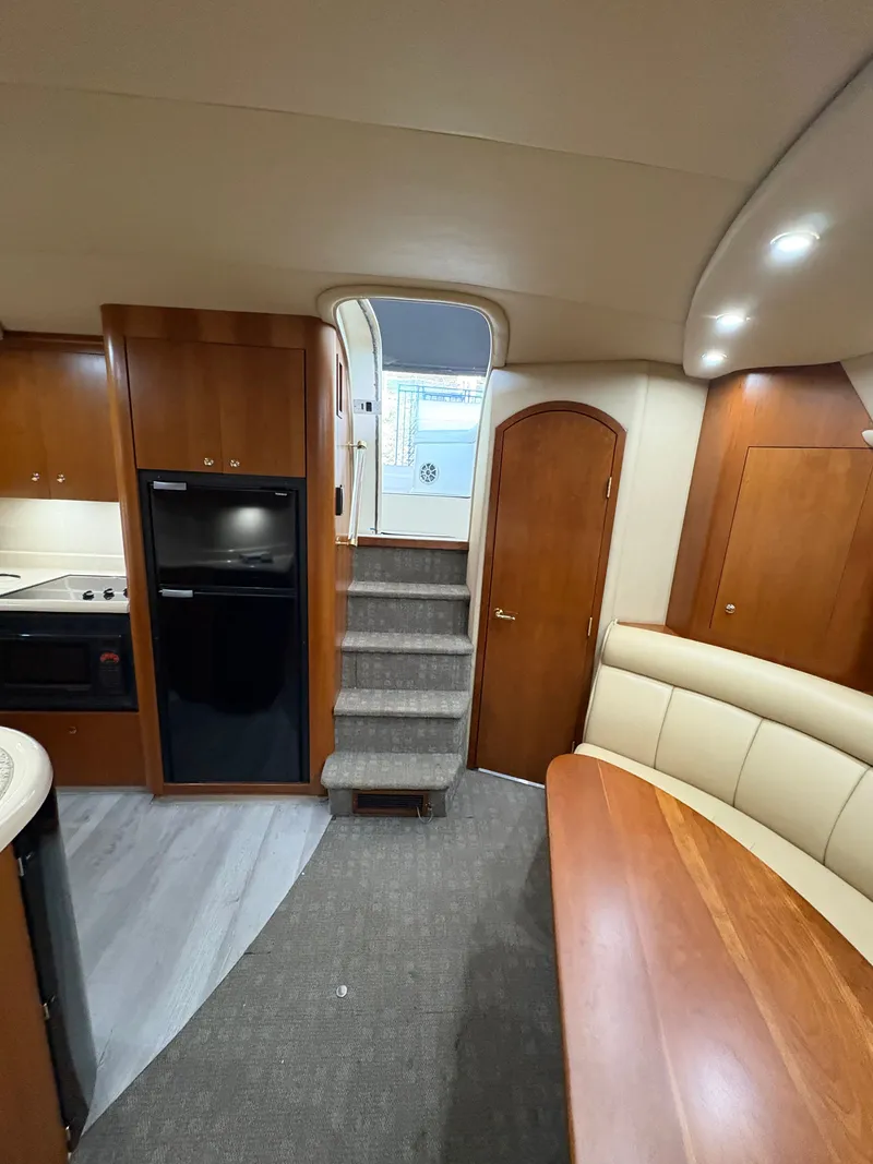 Slide: The Image of Cruisers Yachts 4270 Express 2003 - 65