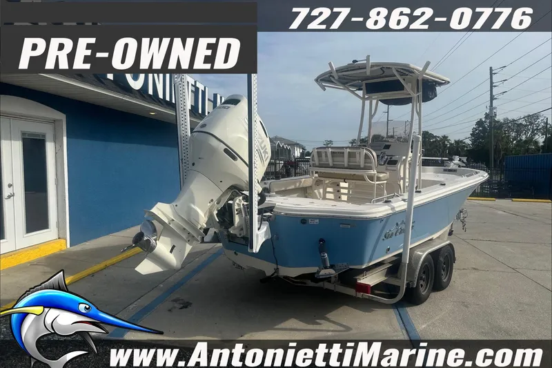 Slide: The Image of Pre-owned 2020 Sea Chaser 23 LX boat on trailer at Antonietti Marine. - 20