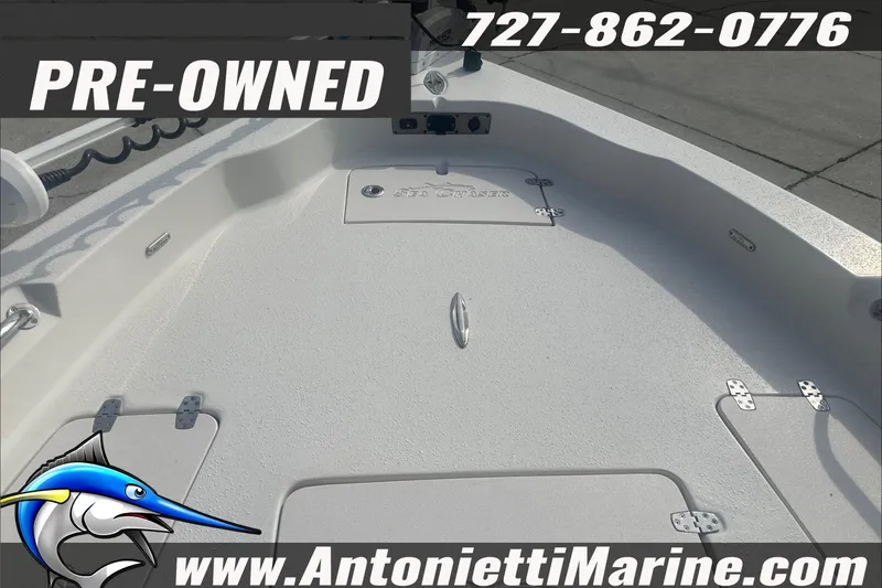 Slide: The Image of Pre-owned 2020 Sea Chaser 23 LX boat deck, available at Antonietti Marine. - 8