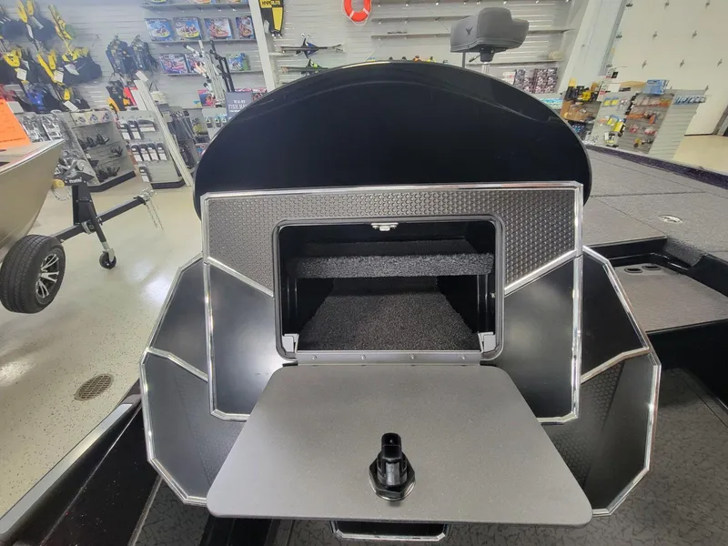 Slide: The Image of Vexus Boats VXs20 2025 - 29