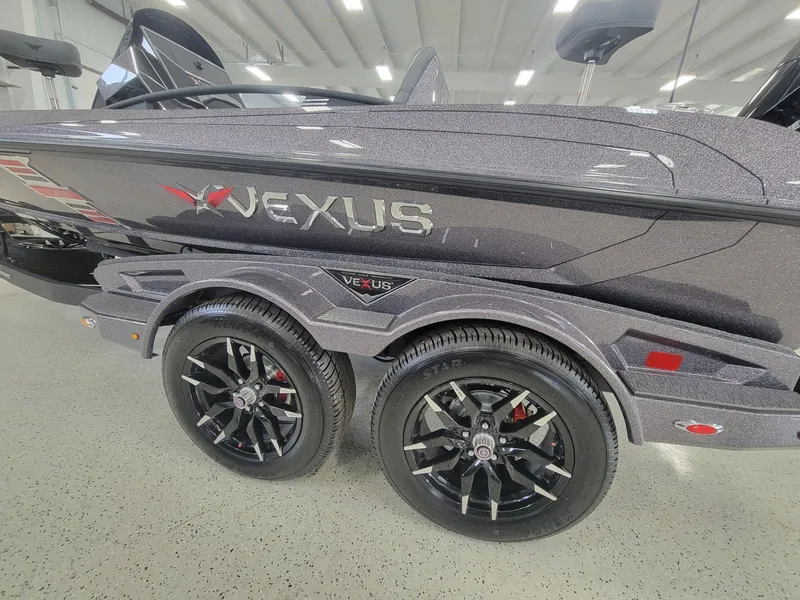 Slide: The Image of Vexus Boats VXs20 2025 - 6