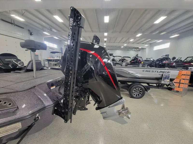 Slide: The Image of Vexus Boats VXs20 2025 - 8