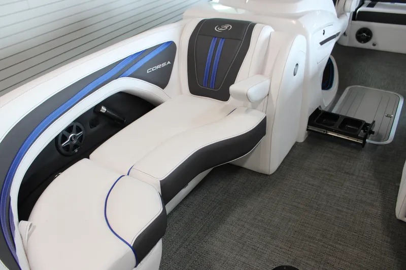 Slide: The Image of 2025 Barletta Corsa 23UC boat interior with luxurious seating and modern design. - 19