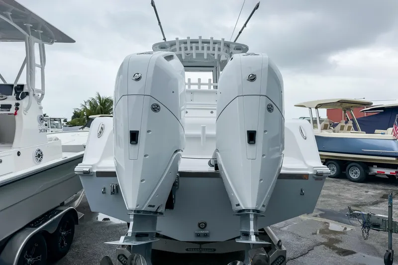 Slide: The Image of 2026 Front Runner 33 Center Console boat with sleek design and modern features. - 18