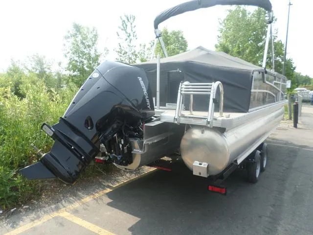 Slide: The Image of Princecraft Vectra 23 L TrI Toon 2024 - 7