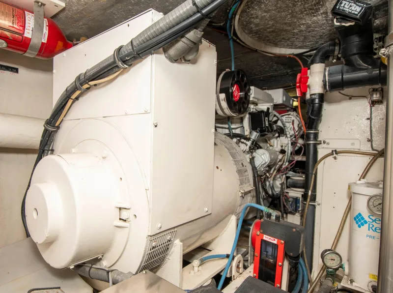 Slide: The Image of Knight & Carver Motoryacht 1988 - 51