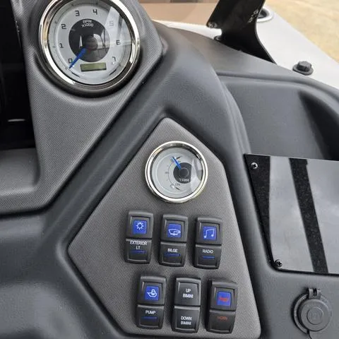 Slide: The Image of Sylvan L-3 DLZ BAR 2024 - 14