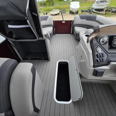 Slide: The Image of Sylvan L-3 DLZ BAR 2024 - 7