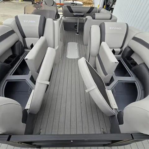 Slide: The Image of Sylvan L-3 DLZ BAR 2024 - 9