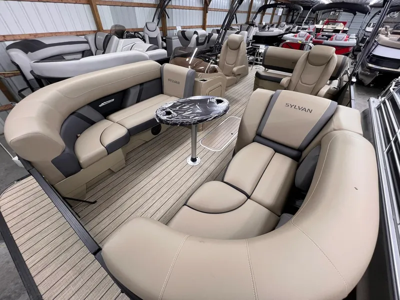 Slide: The Image of Sylvan X3 CLZ DH Mirage Tritoon 2025 - 21