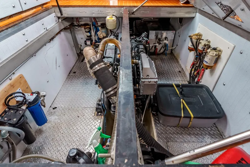 Slide: The Image of Farr 60 Pilot House 1997 - 56